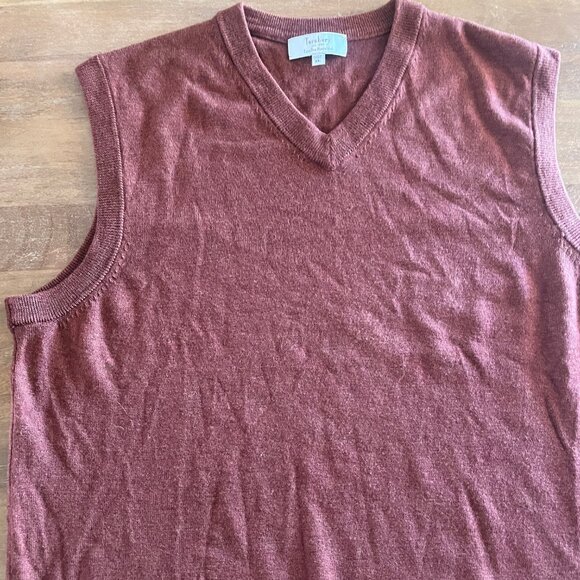 Turnberry Men's Size XL Rust Maroon 100% Extra Fine Merino Wool Sleeveless Vest - Picture 2 of 7